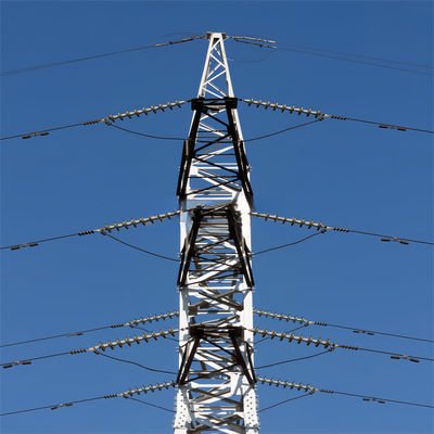 Elektriciteit Hoogspanningsoverbrengsttoren Stalen paal Antenne Monopool toren