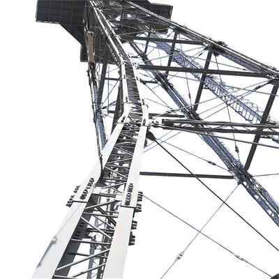 Staalconstructie met 4 poten hoekstaal toren met bouten, moeren en schroeven die voldoen aan de normen DIN 7990 en ISO 6507 1 voor beveiliging en montage