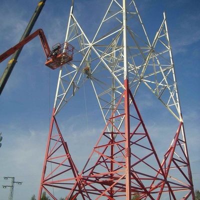 Mobiele WiFi-netwerk 4G 5G GSM Radiosignaal 4 Leg Angle Steel Telecom Tower Telecommunicatie