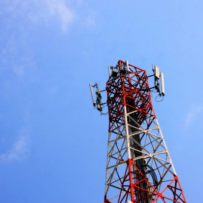 Mobiele WiFi-netwerk 4G 5G GSM Radiosignaal 4 Leg Angle Steel Telecom Tower Telecommunicatie