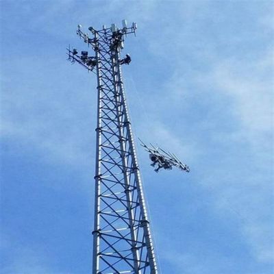 Tubular Telecom Steel 3 Legged Tower Mobiele netwerk 4G 5G Signal Radio Antenne Driehoekige telecommunicatietoren &amp; Accessoires