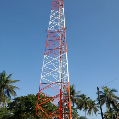 30M 40M 50M 3 Leg Self-Supporting Tower Communicatie ISP Internet Service Provider 4G 5G Torens