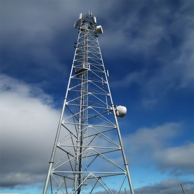 Wifi-telefooncommunicatie Driehoekige antenne mast 3 poten radiocommunicatietoren