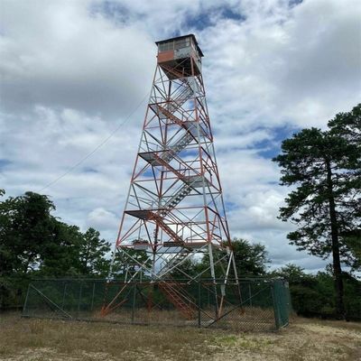 Op maat gemaakte 4 Leg Fire Guard Tower Security Angle Steel Fire Protection Watching Tower Monitoring System