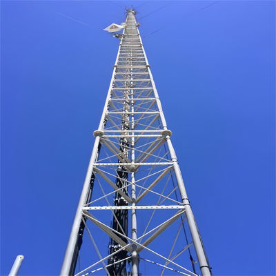 Hot Dip gegalvaniseerde buispijp buisvormige zelfdragende antenne toren roosterstructuur transmissie toren