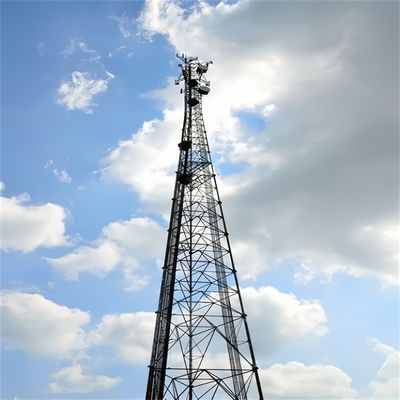 Hot Dip gegalvaniseerde buispijp buisvormige zelfdragende antenne toren roosterstructuur transmissie toren