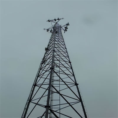 Driehoekige Telecom Tubulaire Zelf Ondersteunende Antenne Mast HDG 3 Legged Steel Gattice Tower