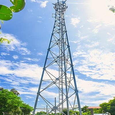Stalen rooster 5G Wifi Telecommunicatie Tubulaire antenne toren 3 Legged