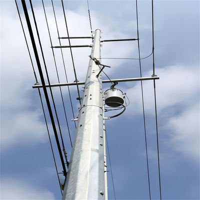 20 Meter 25 30 Meter Antenne Telecom Steel Monopole Tower Q345B / A572 Materiaal