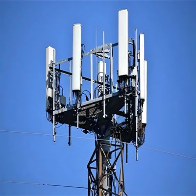 Op maat gemaakte professionele Wifi Long Range werkplatform Microwave zelfdragende monopool Antenna toren