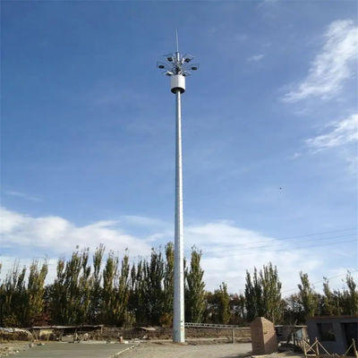 Telecommunicatie Masten toren Mobiele telefoon signaal toren Cellulaire telefoon signaal Stalen structuren toren