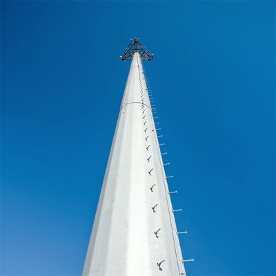 Telecommunicatie Masten toren Mobiele telefoon signaal toren Cellulaire telefoon signaal Stalen structuren toren