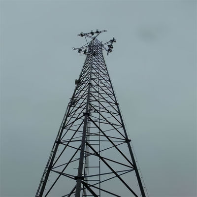 Gegalvaniseerde radio-antenne van buisvormig staal, met een celtoren, mast ASTMA123