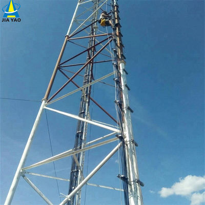 TV-antenne mast 3 poten buisvormige stalen toren 175M- 300M