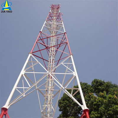 Ronde stalen communicatie mobiele telefoon zelfdragende rooster toren antenne buisvormige mast 3 been