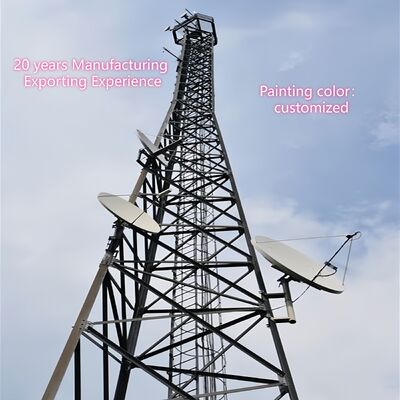 3 poten hoekige stalen toren communicatietoren koolstofstaal 35m wifi-transmissie duurzame voorsteden