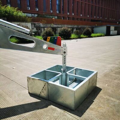 30M Telescopische toren gegalvaniseerde staal vrachtwagen gemonteerde communicatie antenne 40M/S Windweerstand ISO gecertificeerd