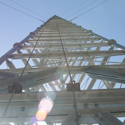 20m-60m Draadloze Communicatie Prijs Ijzer Telecom Guyed Wire 5g Radio Antenne WiFi ISP Internet Toren te koop