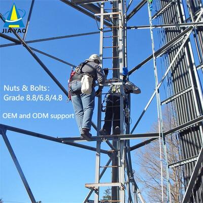 11 17 23 29M Lichte 3-potige hoekige stalen gegalvaniseerde buiten 5G 4G satelliet Telecomantennetoren met lage belasting