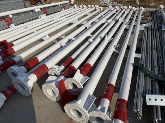 18 28 38M 3 Leg Tubulair Gegalvaniseerd Multifrequentie Buiten 5G 4G Wifi Tv Broadcast Communicatietoren