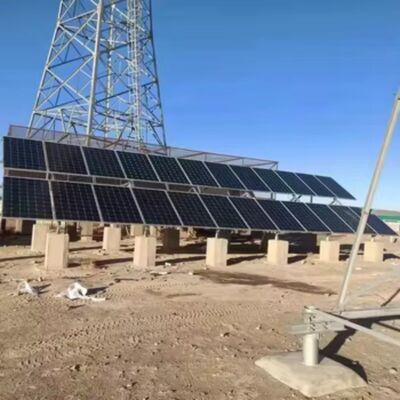 15 22 38M 4-poots hoekige off-grid zonne-rooster telecomtoren met gegalvaniseerd staal en batterijback-up voor noodcommunicatie