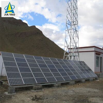 15 22 38M 4-poots hoekige off-grid zonne-rooster telecomtoren met gegalvaniseerd staal en batterijback-up voor noodcommunicatie