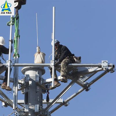 27M monopole modulaire telecomtoren Hoge windweerstand Ontworpen stedelijk dicht gebied 5G-dekking Thermisch verzinkte stalen structuur