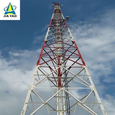 32M bliksembeveiliging 3-potige hoekstaaltoren voor industrieterrein 5G-basisstation