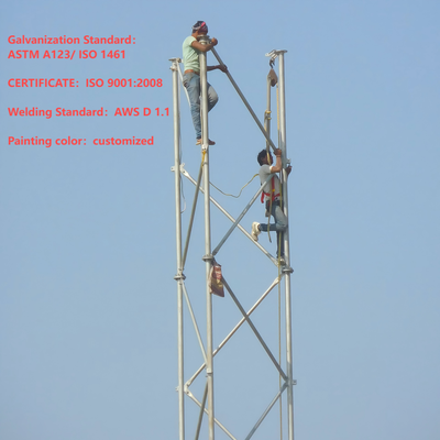 Zwaar uitgevoerde 3-potige stalen roostertoren voor afgelegen mijnbouwgebiedcommunicatie 4G 5G-basisstation Q345B thermisch verzinkte windbestendige mast